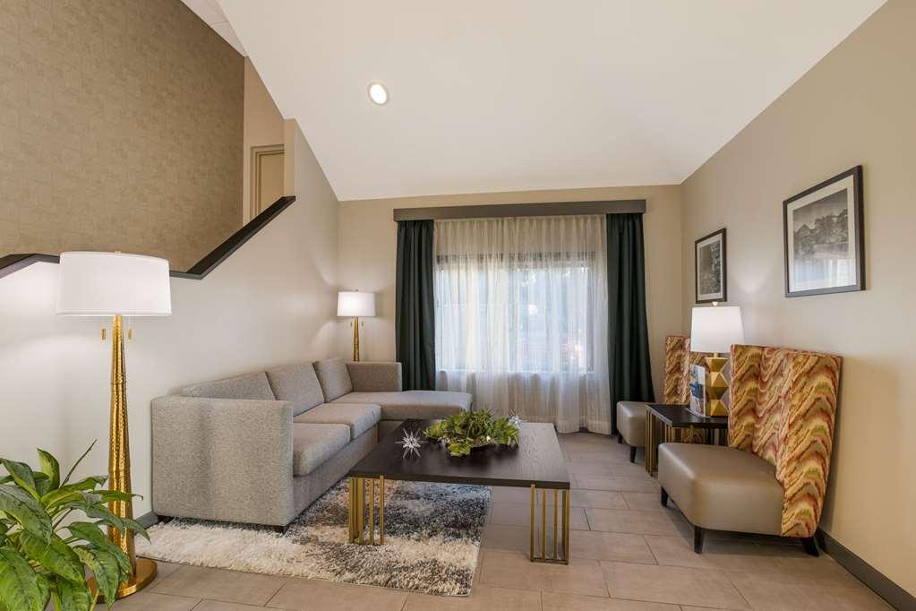 Clarion Pointe Sevierville-Pigeon Forge 内观 照片